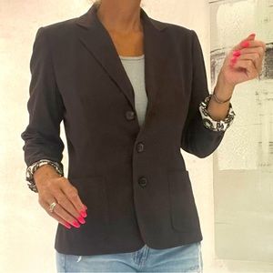 Elie Tahari size 12 blazer jacket lined with satin chain detail like new